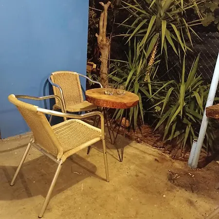 Muestakil Soemineli Bahceli Barbekuelue Koey Evi Hotel Smirne