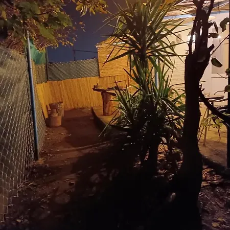 Muestakil Soemineli Bahceli Barbekuelue Koey Evi Hotel *